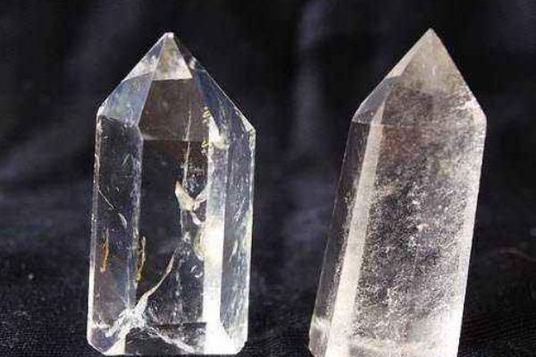 水晶石的功效与作用及禁忌 水晶石对人体的好处