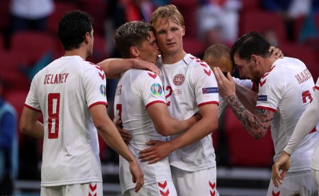 欧洲杯-丹麦4-0淘汰威尔士进8强 多尔贝里梅开二度 布莱斯维特破门
